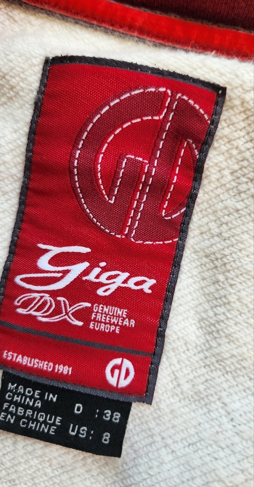 GIGA DX jacket - Picture 10 of 10